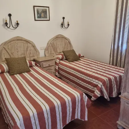 Tio Claudio I Y Ii Сasa de vacaciones *